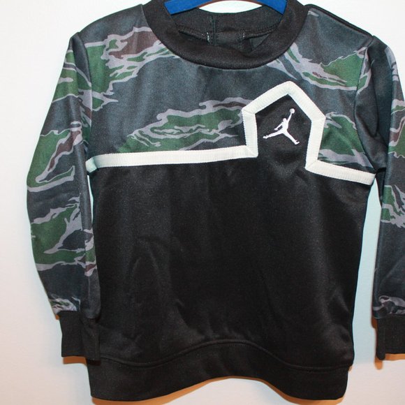 Size 18 Month Jordan Black/Camo set - Picture 2 of 6
